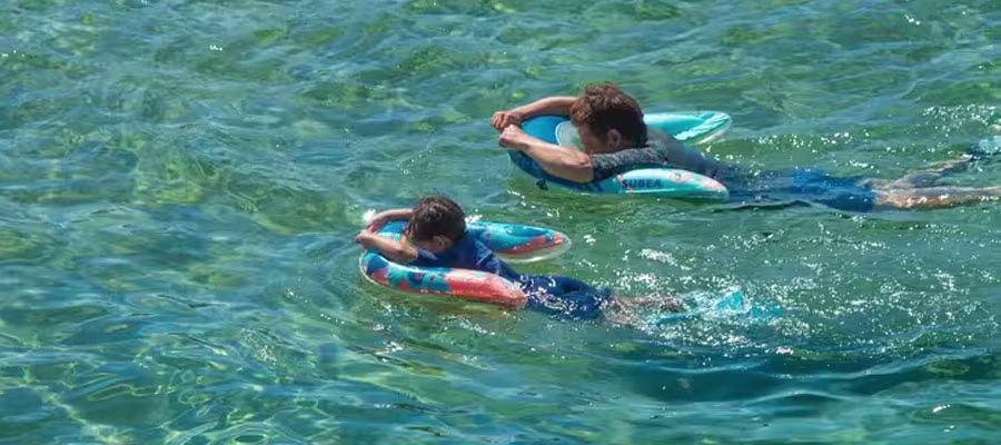 bouee-transparente-snorkeling-reunion