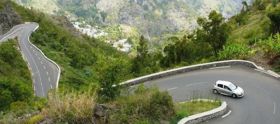 Cirque de Cilaos La Réunion - Route aux 400 virages