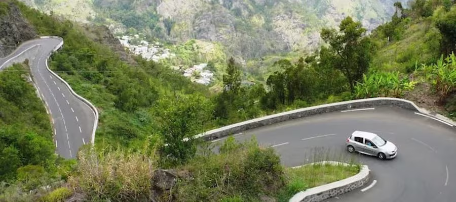 Cirque de Cilaos La Réunion - Route aux 400 virages