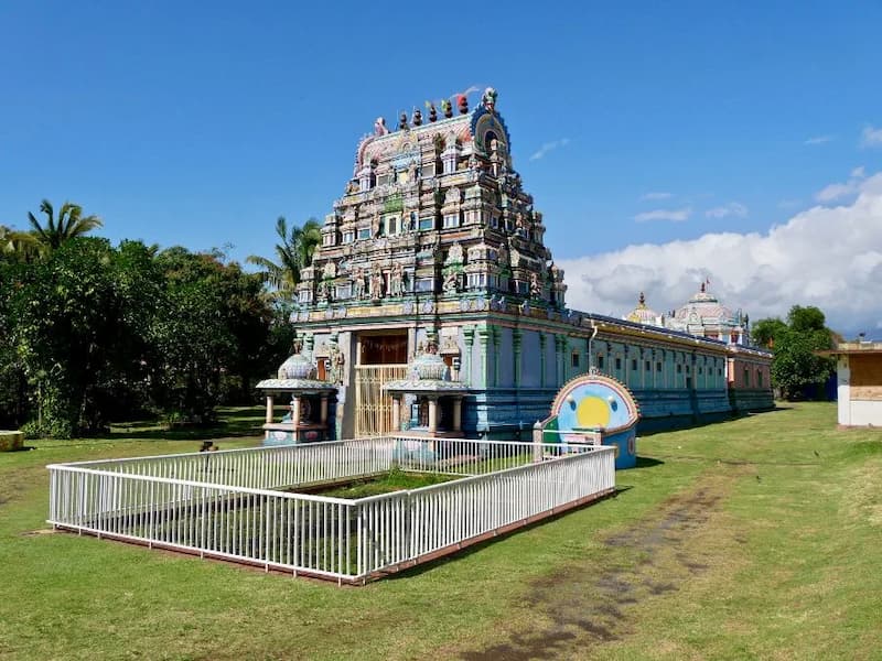 visites-culturelles-reunion-temple-colosse-saint-andre