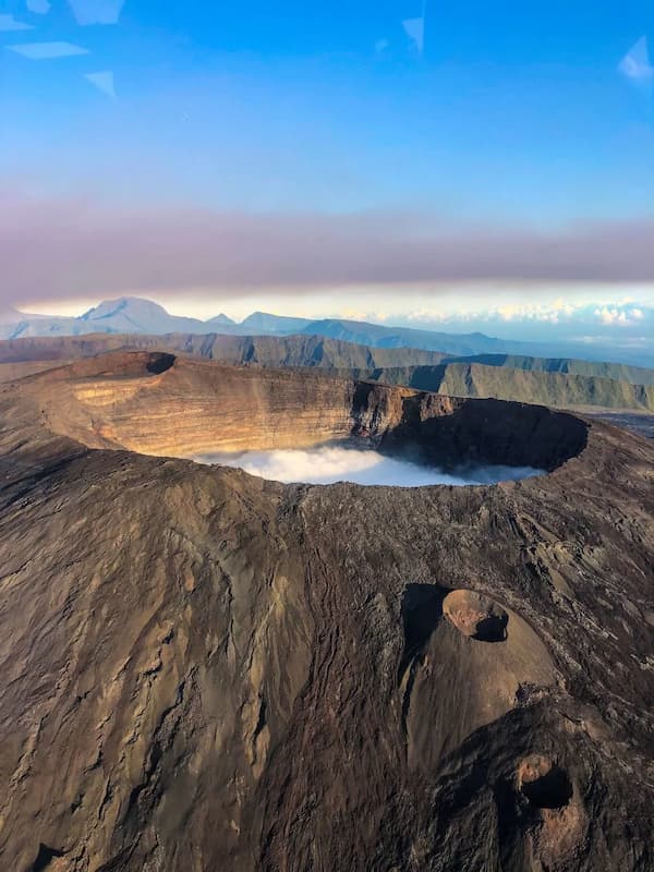 top-sommets-reunion-piton-fournaise-cratere-dolomieu