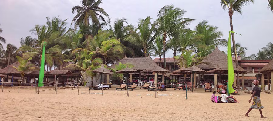 plage-a-grand-bassam
