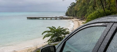 Conduire en Guadeloupe sous la pluie : les bons réflexes