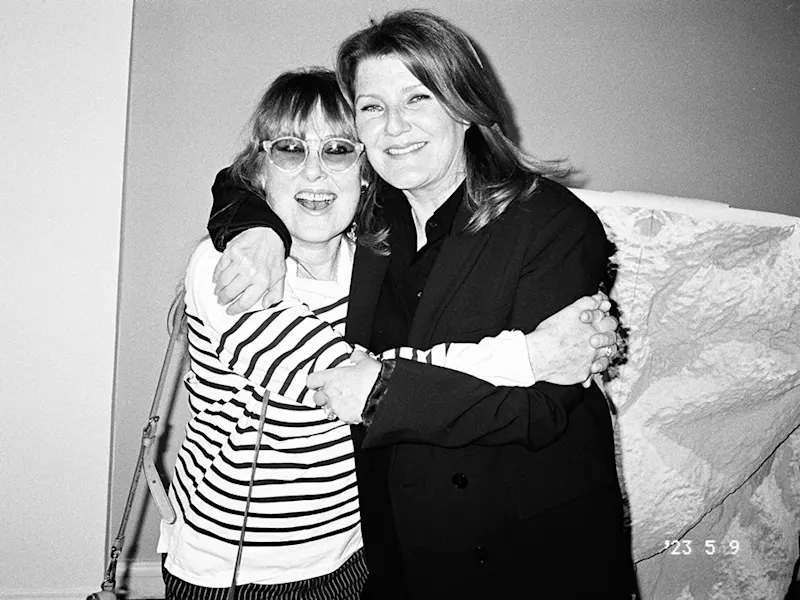 Headline picture from the Opening night for __New York is for Lovers__ *Curated by Sophie Mörner*, __A KASSEN__ *Bronzes & Views from below* and works by __Charlotte Gyllenhammar__ article