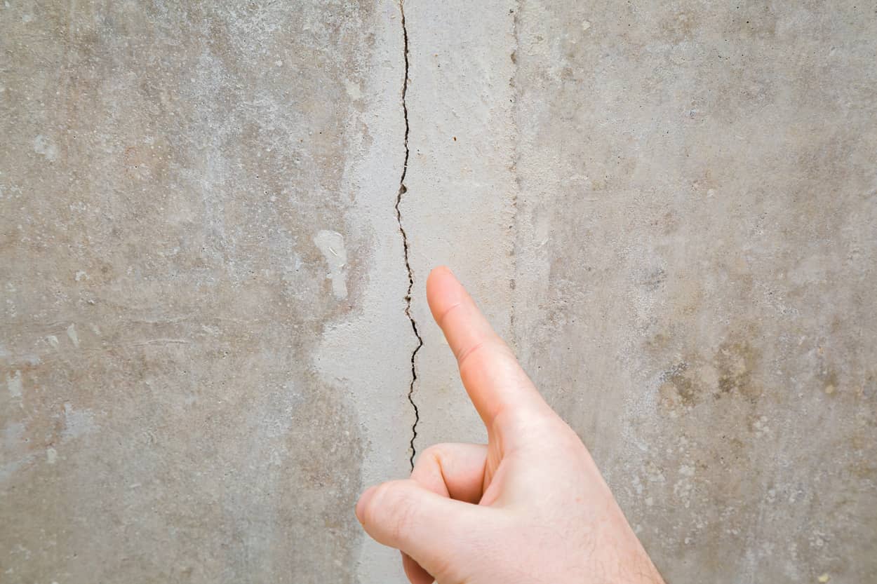 Stucco Crack Repair: Your Comprehensive Guide to a Flawless Exterior