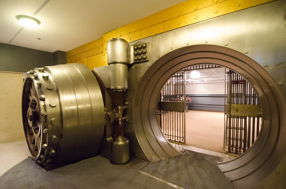 flickr @Jason Baker - Bank Vaults under Hotels in Toronto, Ontario