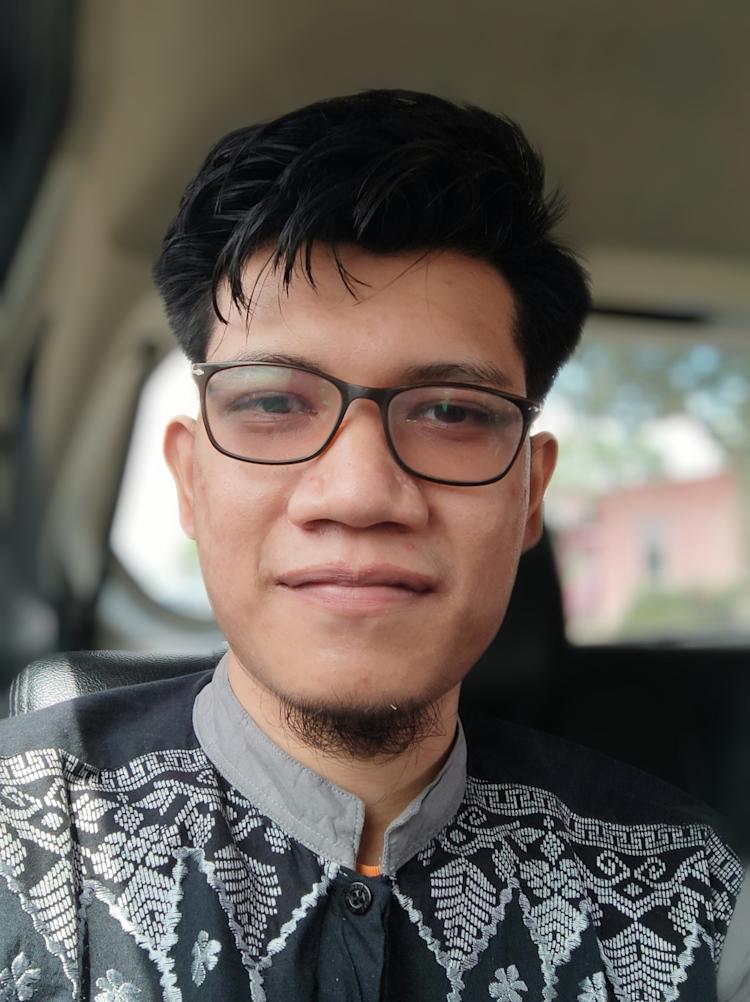 Berkenalan Dengan Ferry Suhandri