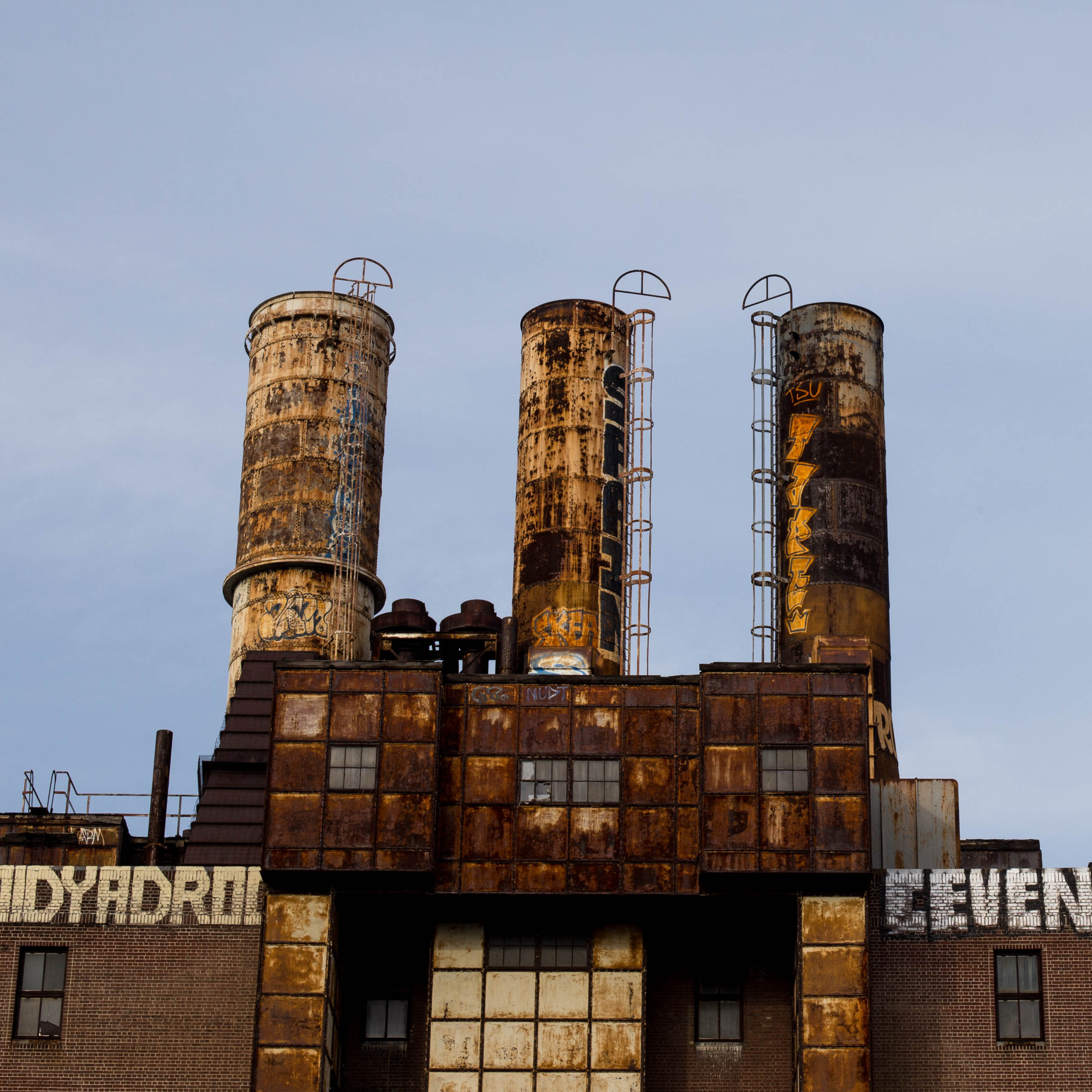 flickr@David Hilowitz - Abandoned Factory