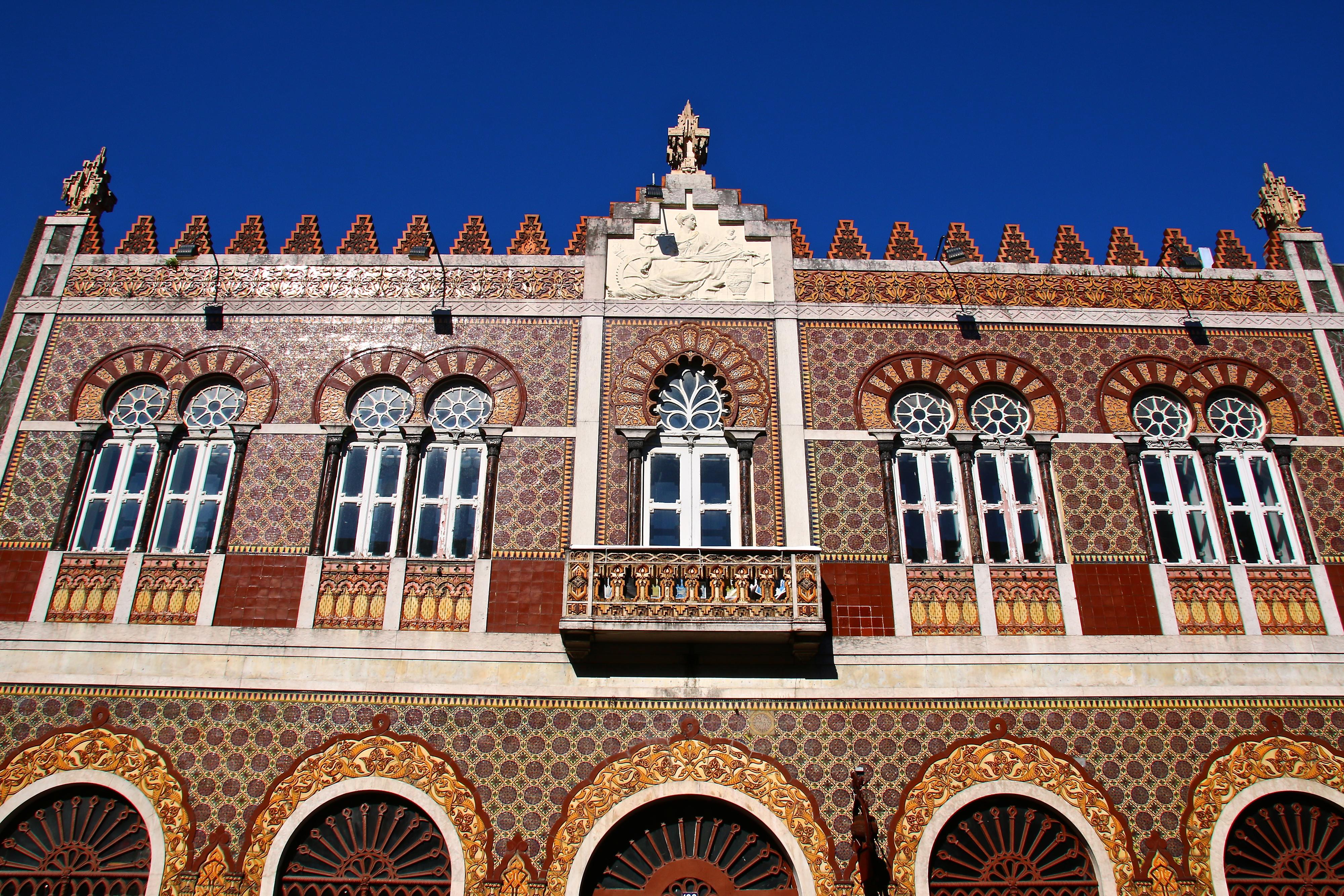 flickr@Alain Rouiller - façades avec faïences 2