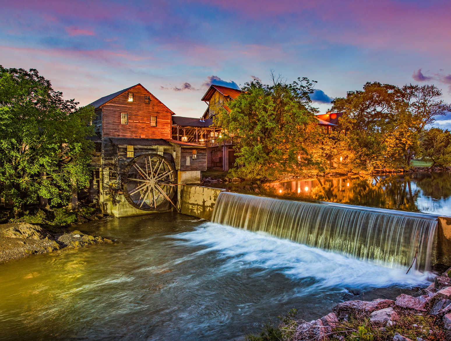 Image > Destination > Tennessee > Features Gallery > 3 > Destinations_Tennessee-3_1548x1170.jpg