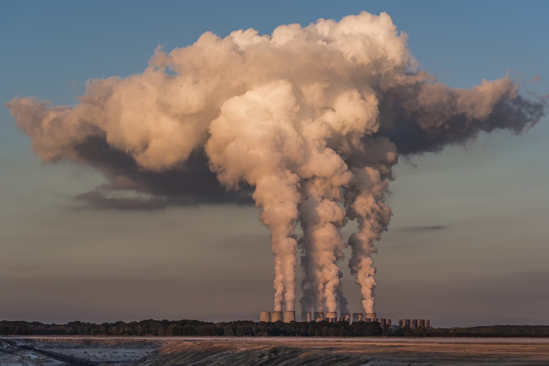 Image of visible emissions from coal-fired power station