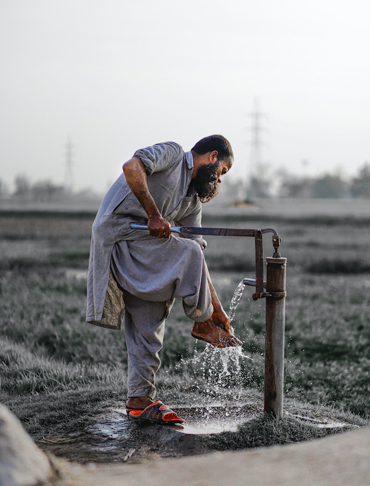 pexels-khalid-khan-11422954