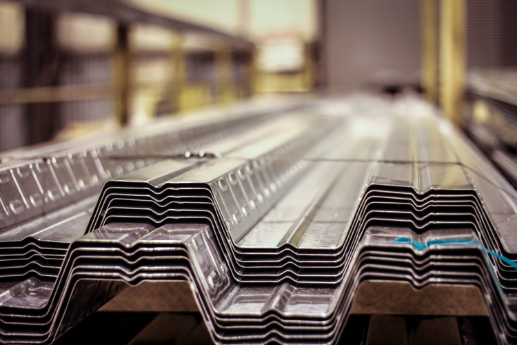 KnowESG_Nucor Supplies Lower-Carbon Steel to Mercedes