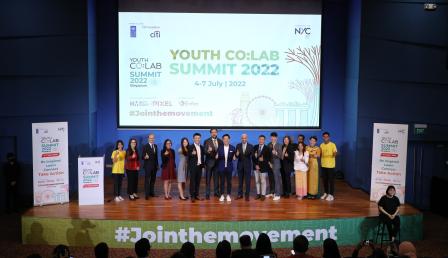 YCL Group Photo Dignitaries and guests-of-honour at the Opening Ceremony of the Youth CoLab Summit 0 0