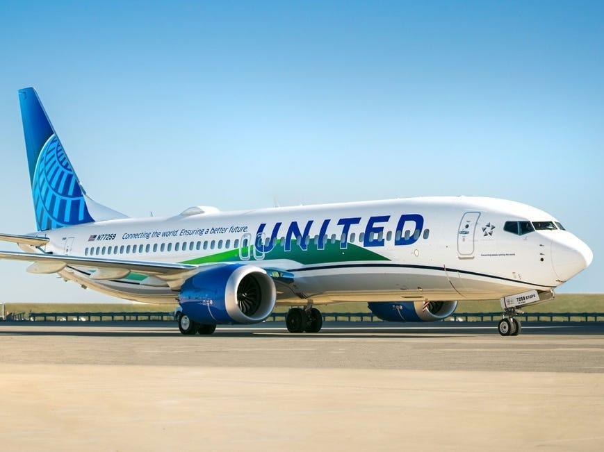United Airlines just became the first airline to operate a passenger flight using 100% sustainable aviation fuel