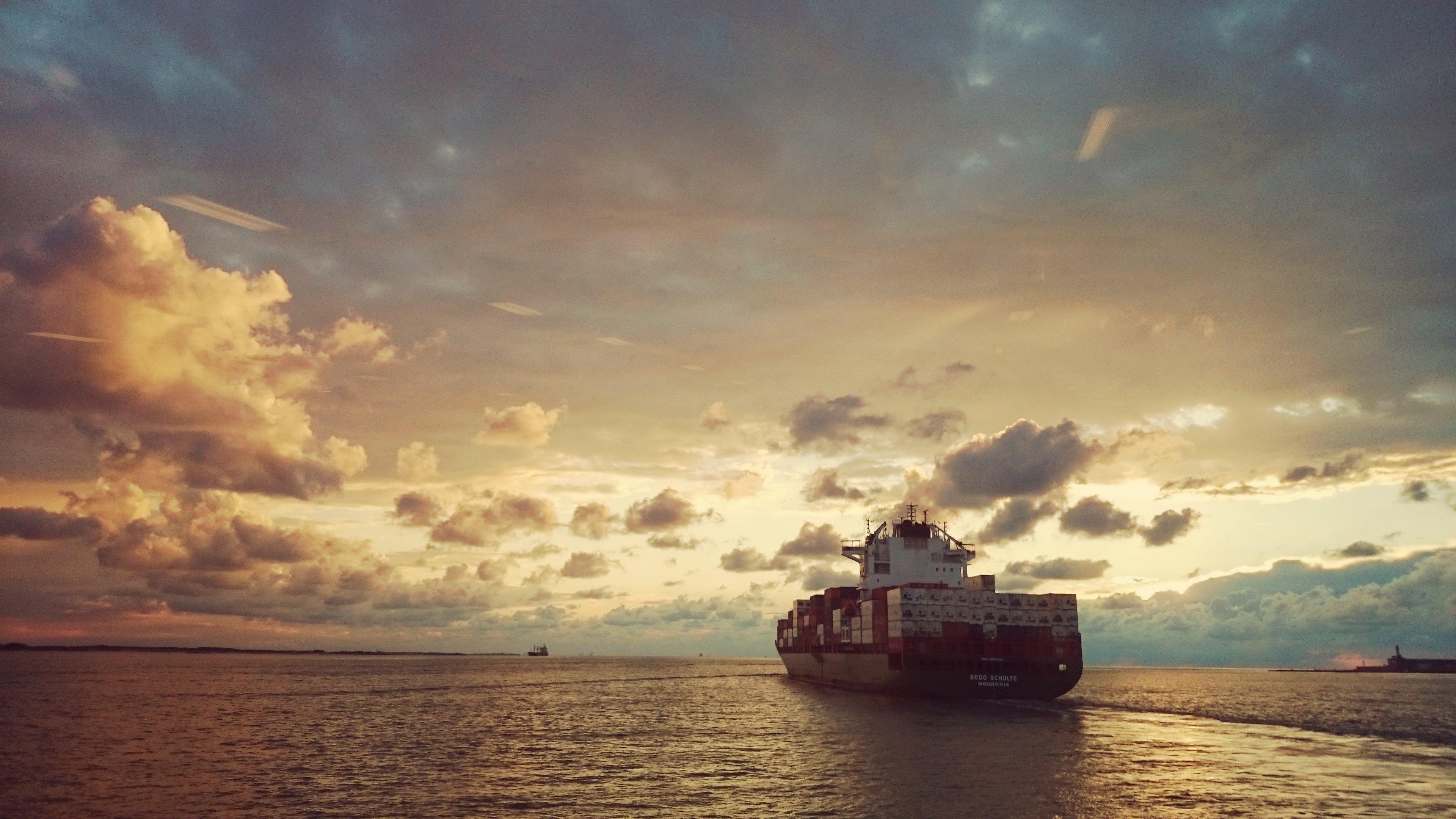 ship-981597