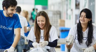 About 15,000 AbbVie employees will volunteer globally in Week of Possibilities