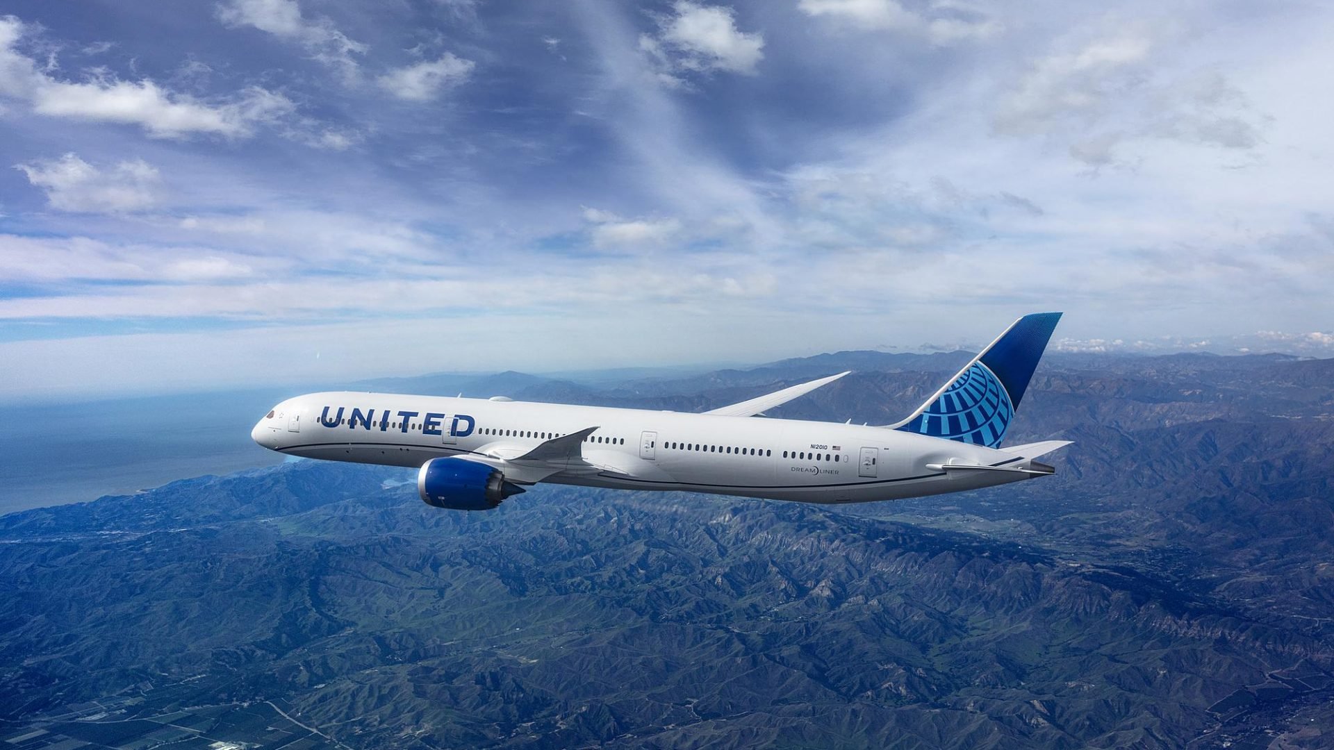 KnowESG_United Airlines Partners with Houston Startup on SAF