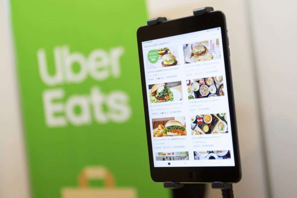 Uber Eats and Visa Collaborate on Greener Restaurant Packaging
