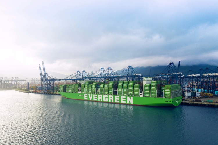 Evergreen Marine's Greenhouse Gas Emission Inventory Gets Double Certification