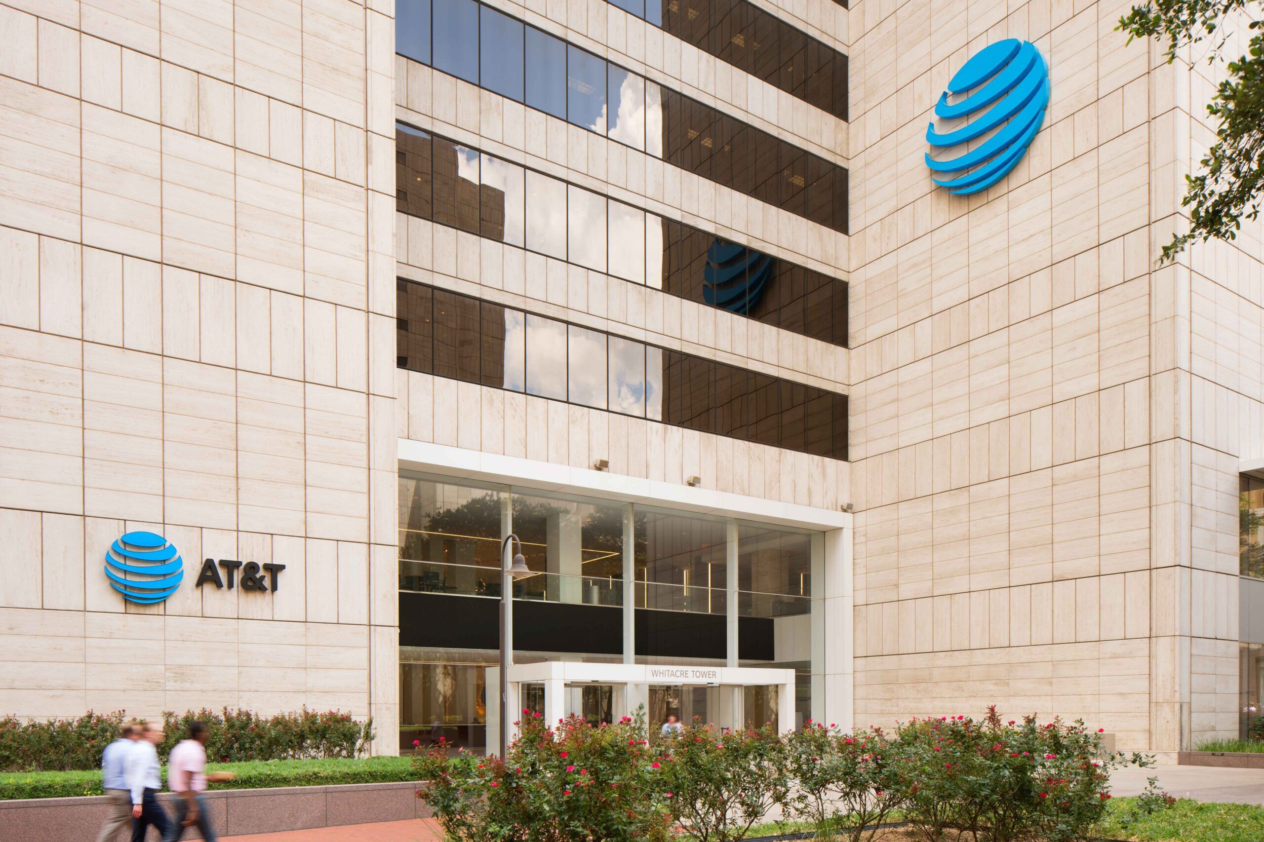 AT&T Expands Focus on Sustainability 