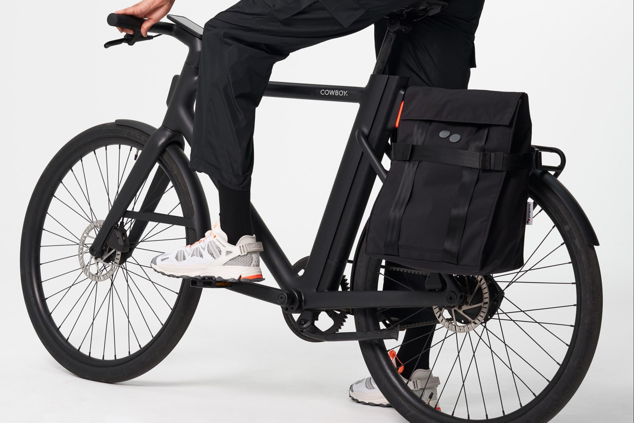 Green Bike Bag: CO2 Reduction with Recycled Tyres