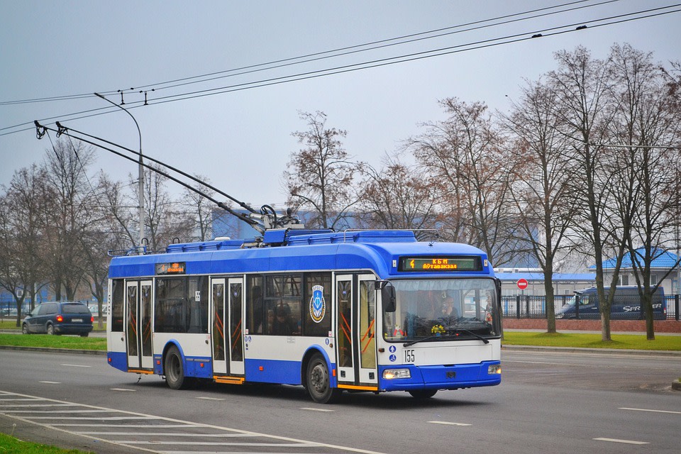 An electric bus passing by