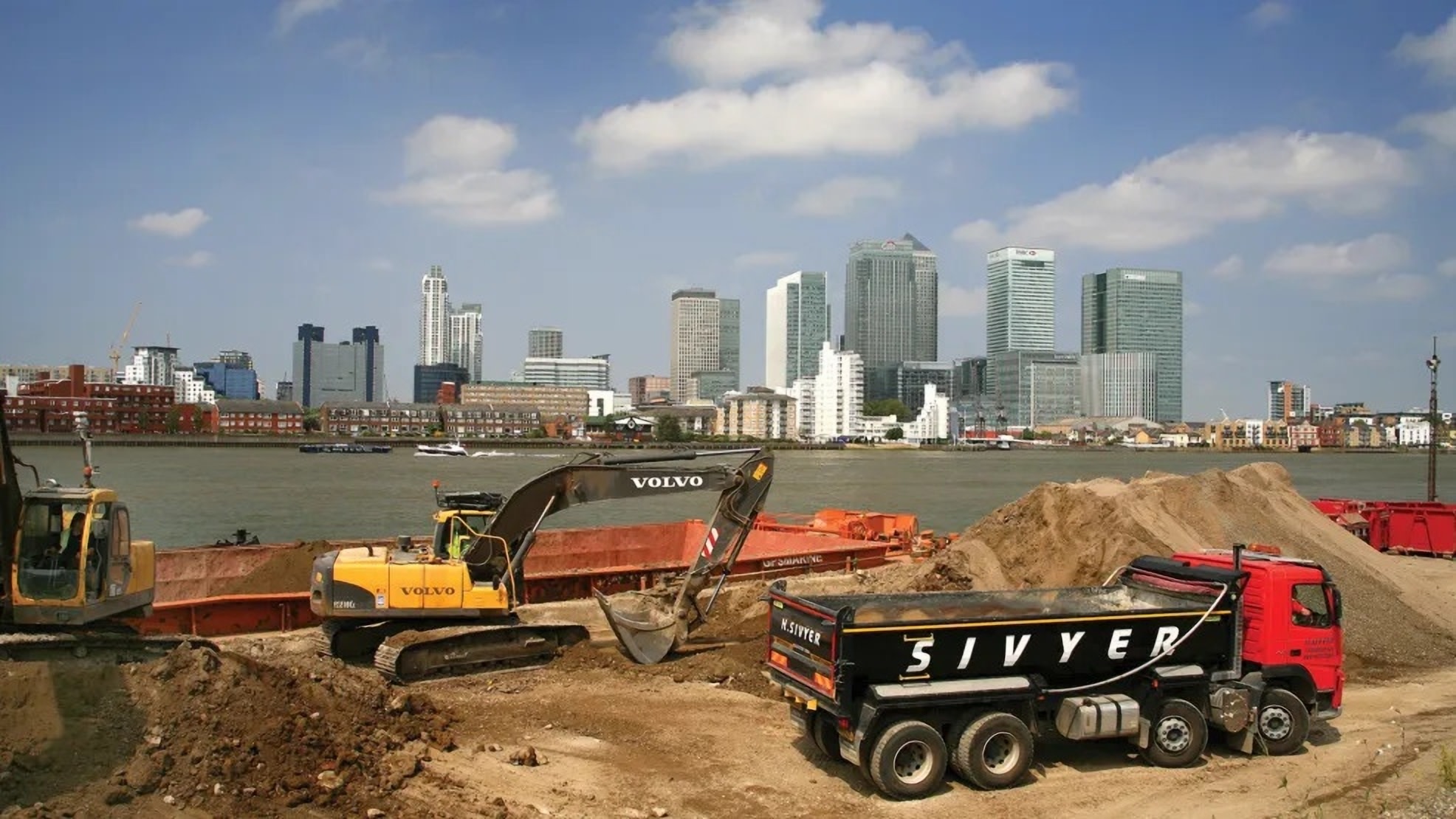 Holcim Buys Top London Recycler Sivyer Logistics