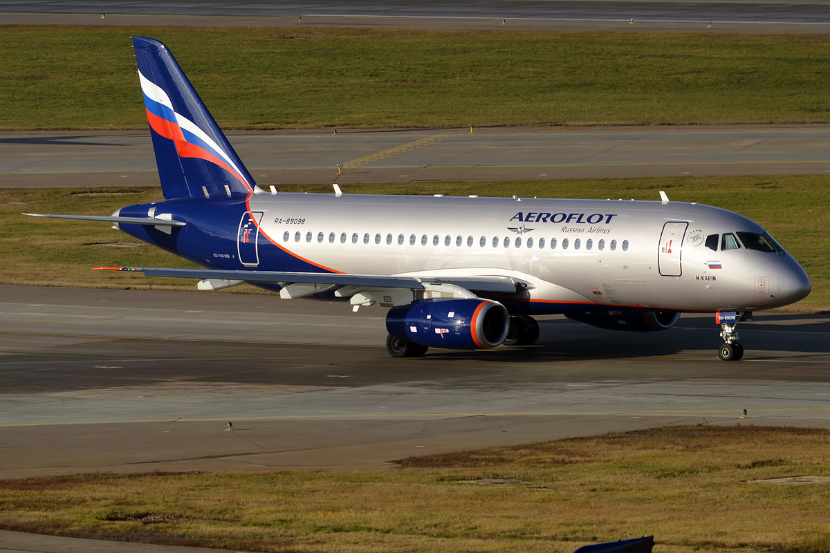 Aeroflot, RA-89098, Sukhoi Superjet 100-95B (37008931593) (2)