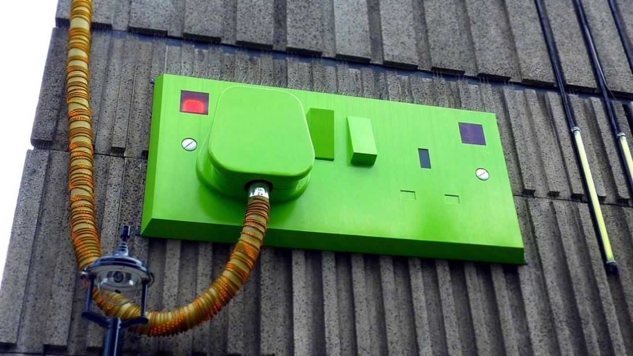 Green energy plug and sockets