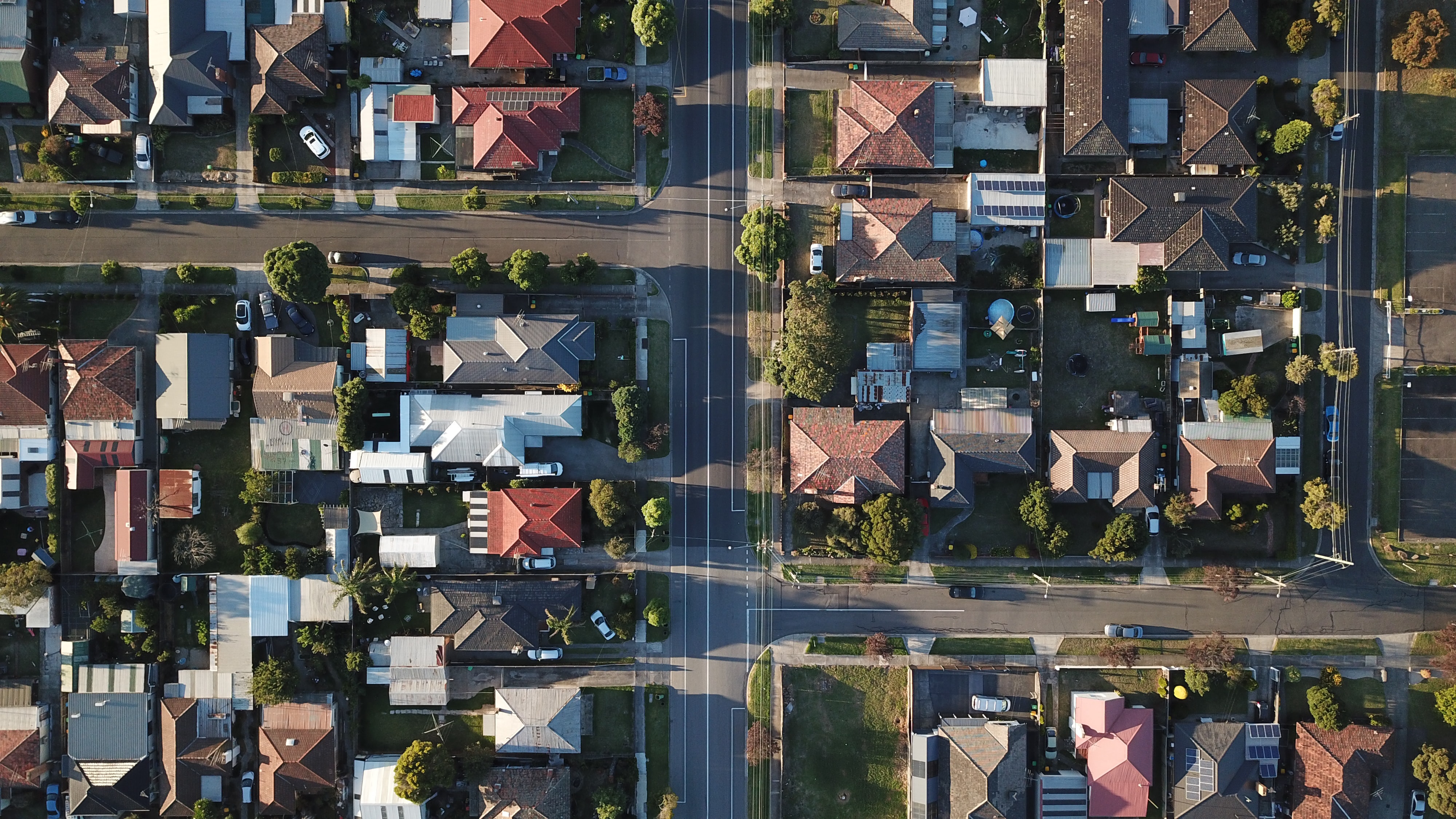 Birds eye view of houses