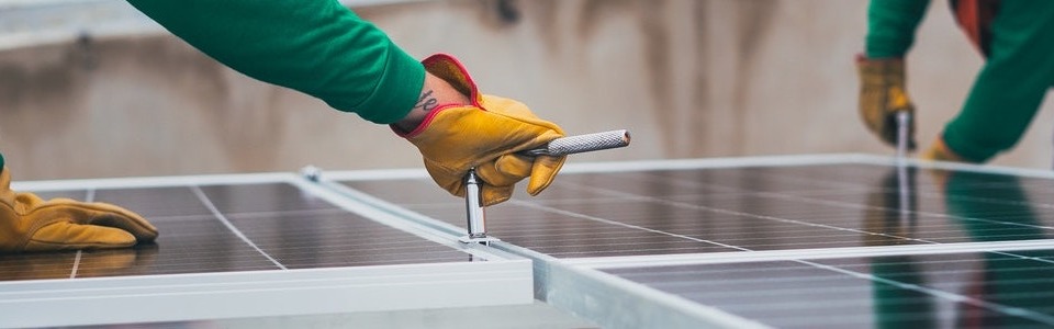 Building solar panels 