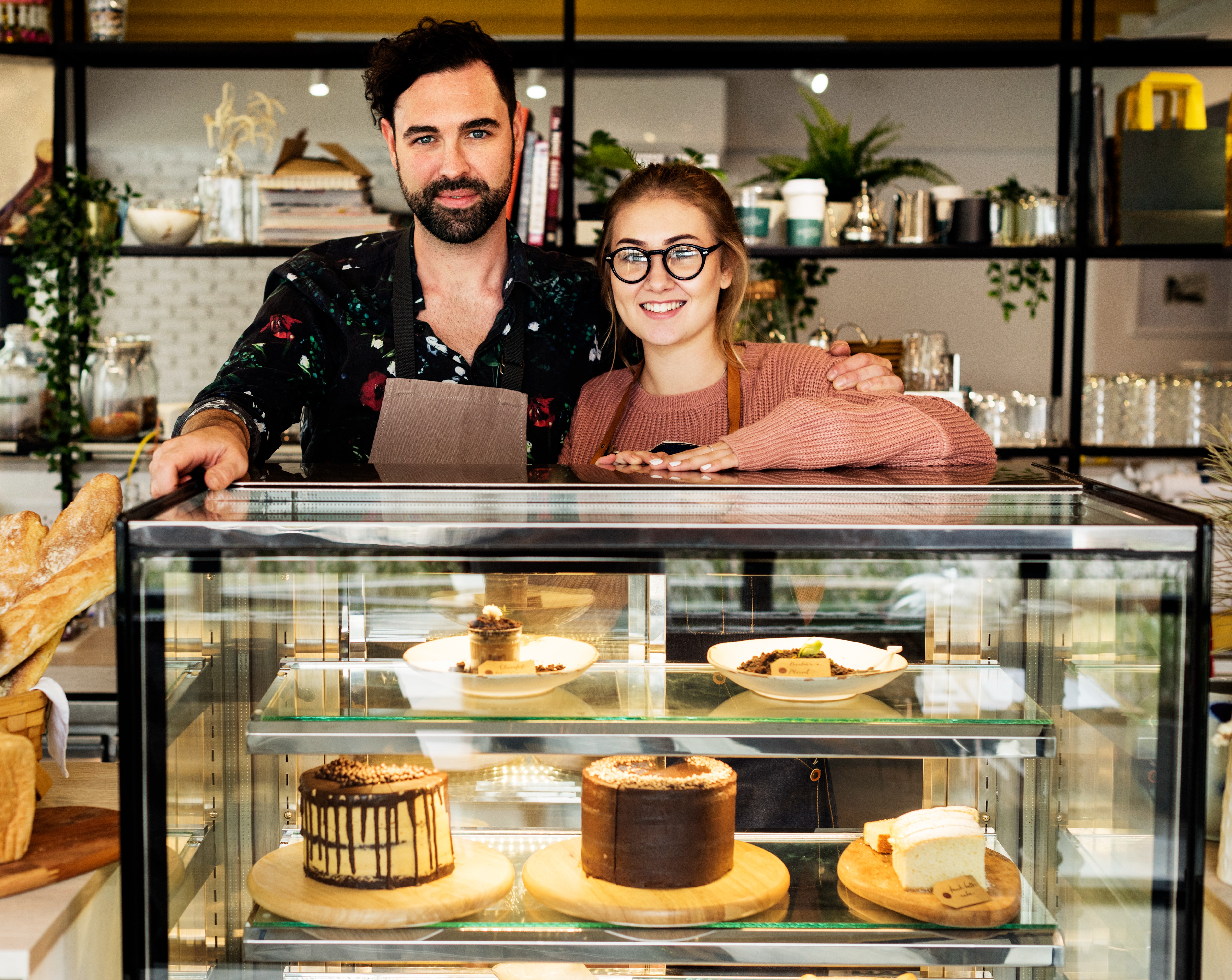 cake-cafe-small-business-owners-2023-11-27-05-01-46-utc