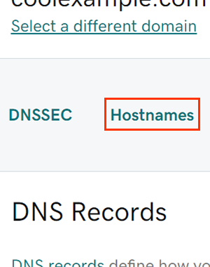 Captura de pantalla del botón Nombres de host resaltado con un rectángulo rojo
