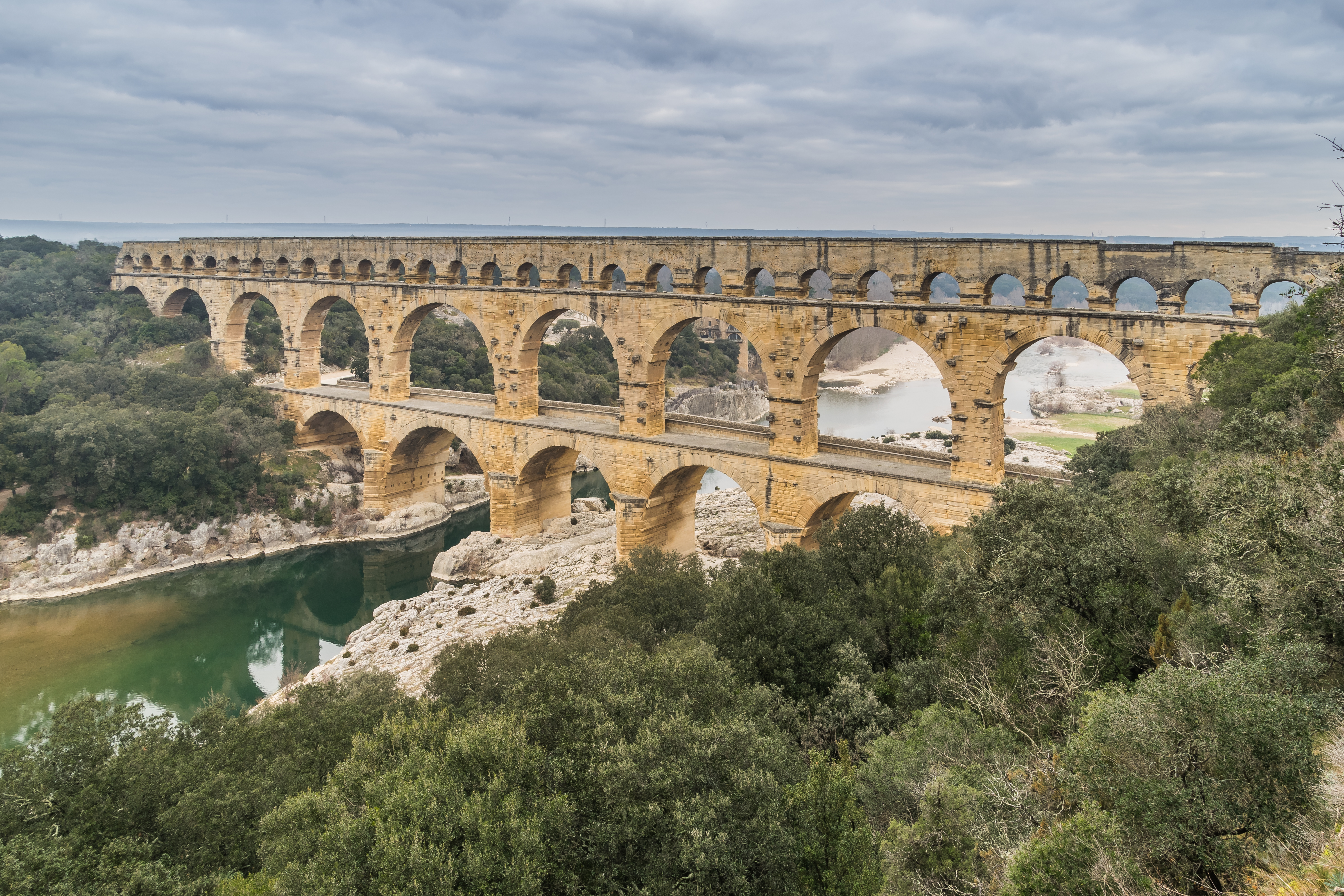 Pont du Gard, southern France. Photo: Krzysztof Golik, Wikimedia Commons, CC BY-SA 4.0.