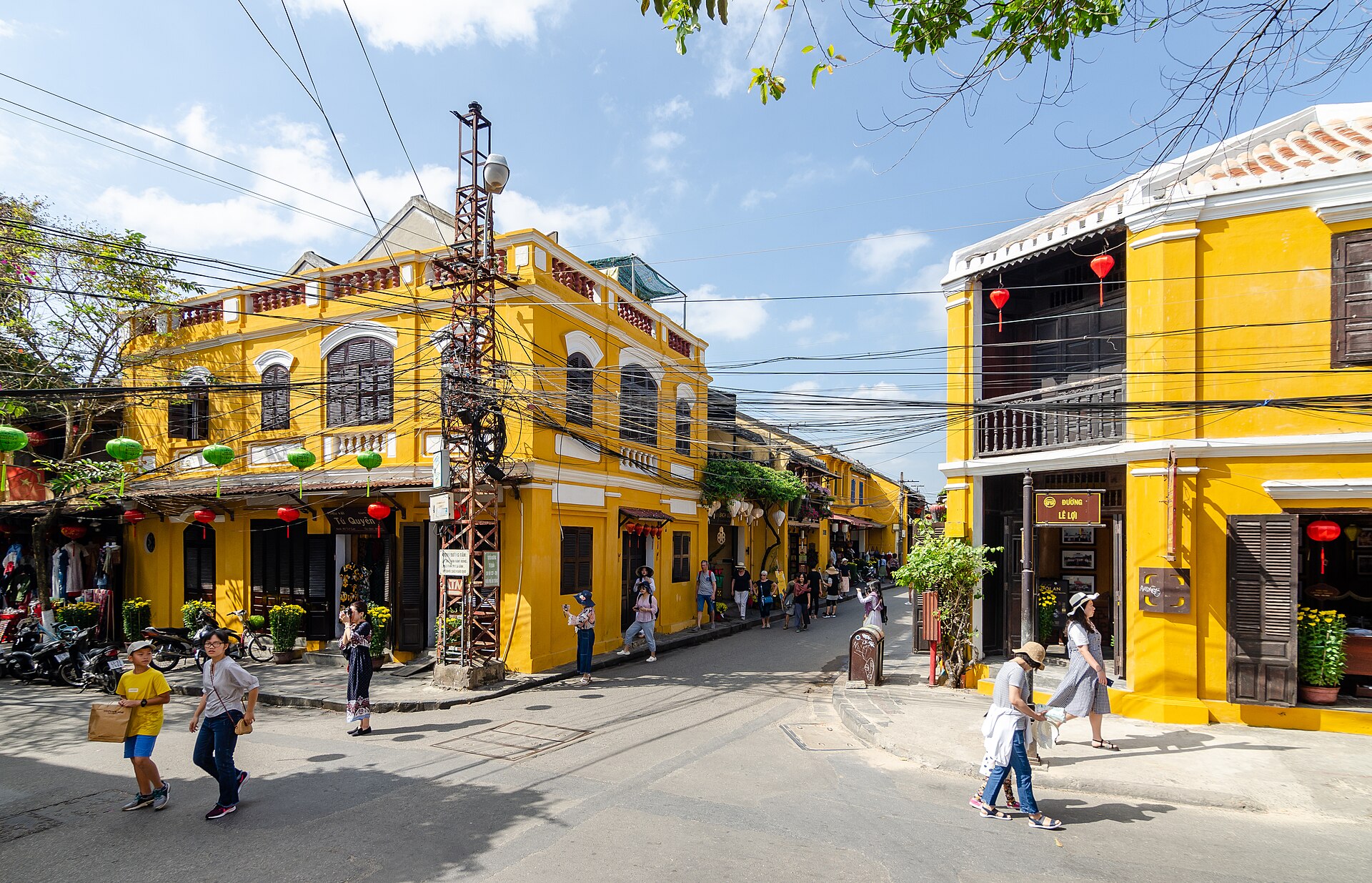 Hoi An: lanterns, river houses, tailors and the food of a trading port