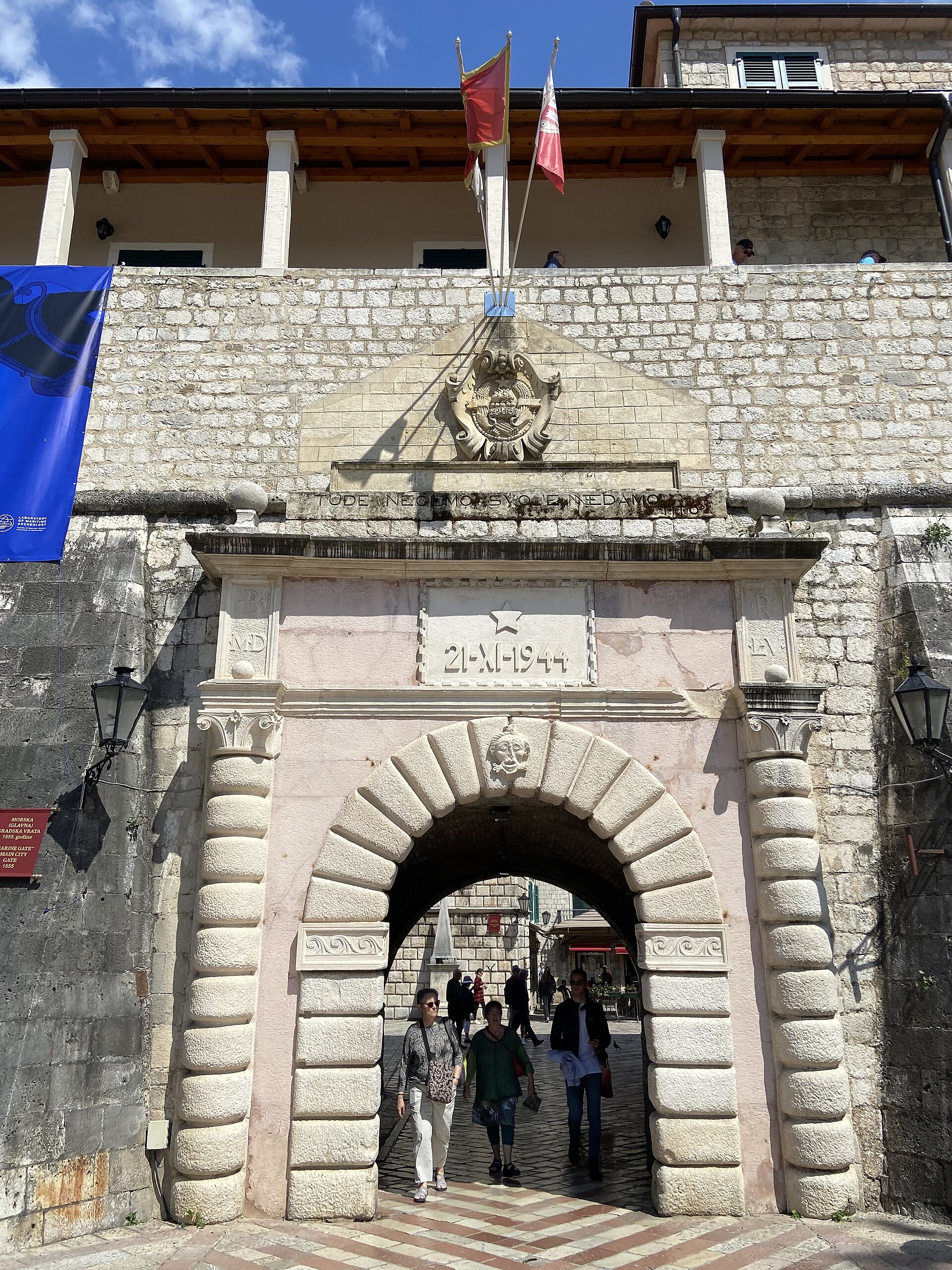 Kotor’s gates lead into a compact old town of stone lanes, churches and squares protected by walls. Credit: Desemeus, Wikimedia Commons, CC BY-SA 4.0