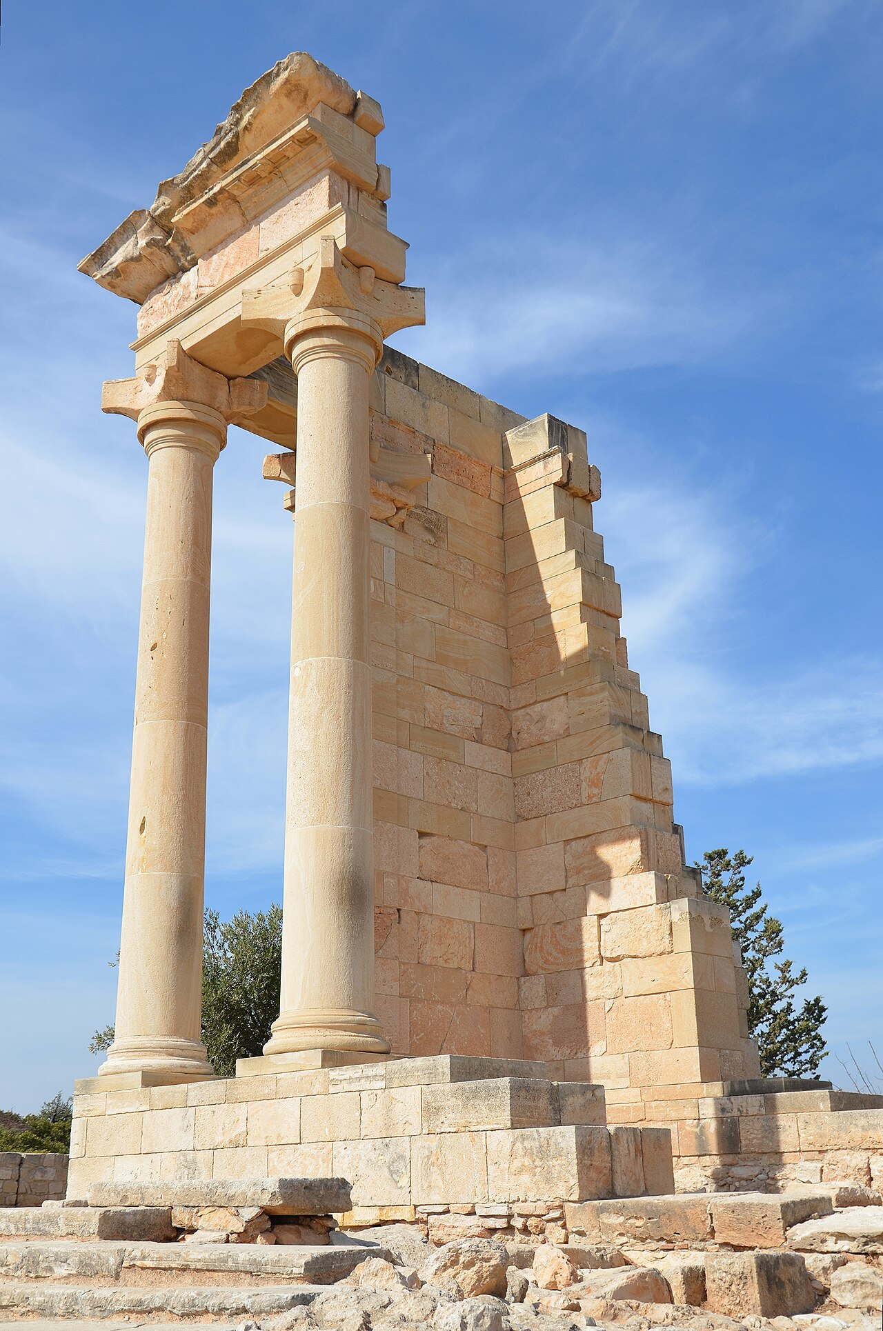 Statue Bases Uncovered in Sanctuary of Apollo on Cyprus