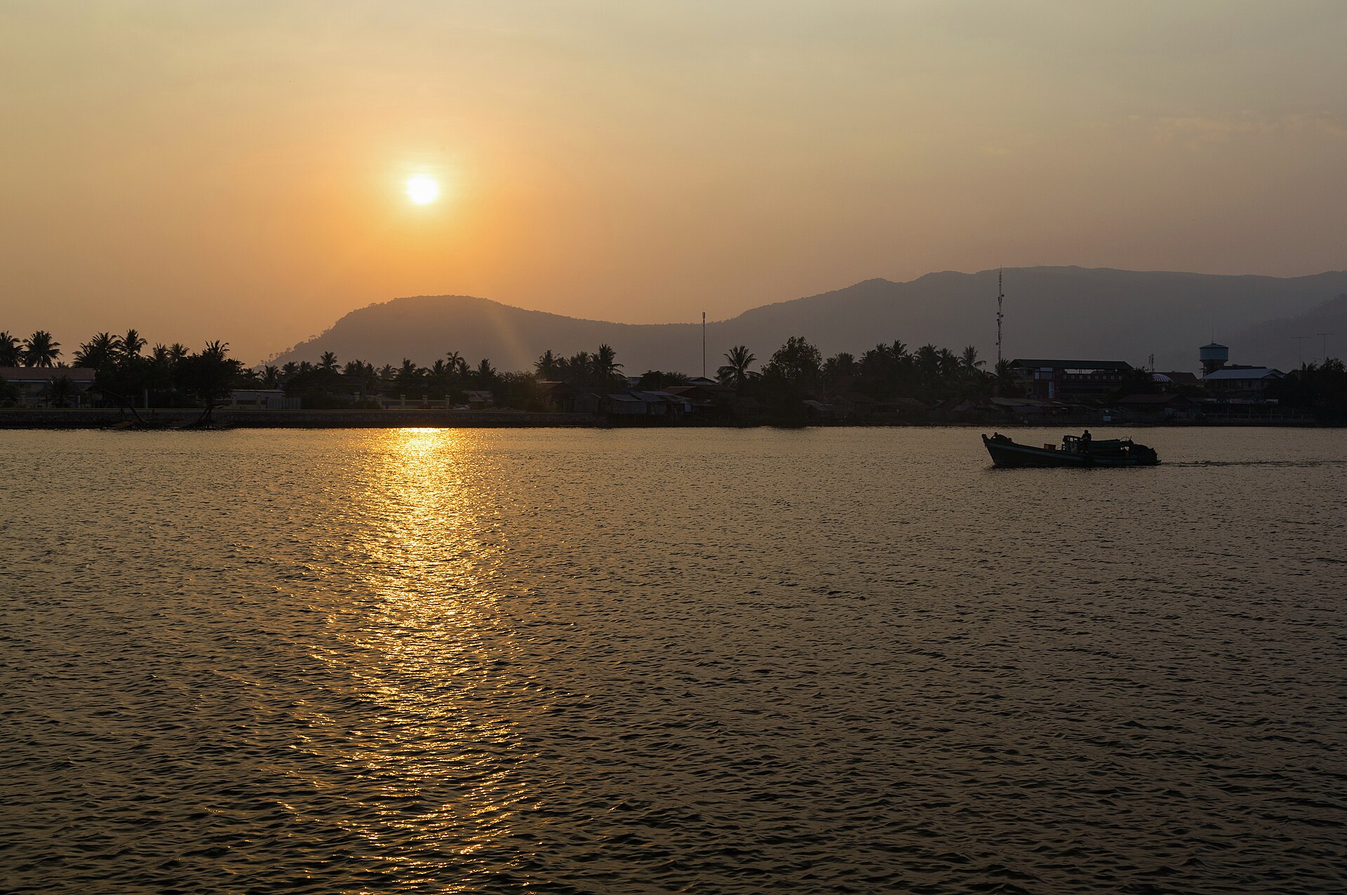 Kampot: pepř, říční světlo a staré arkády na jihu Kambodže