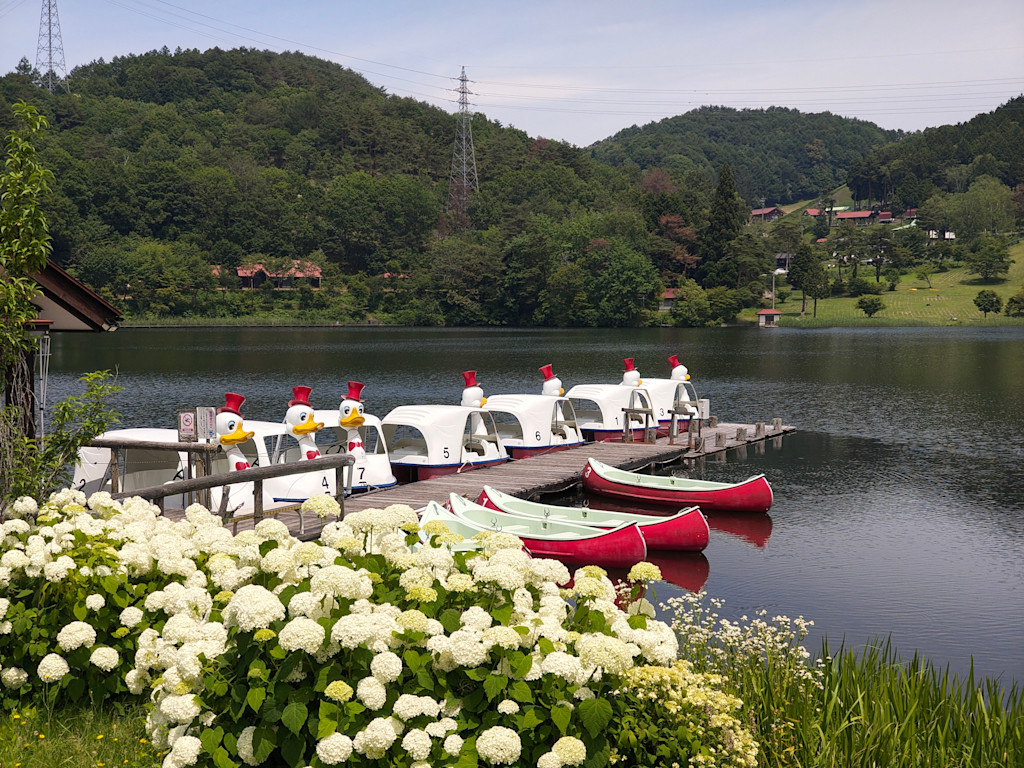 渋いぜ!長野・聖湖で休日を過ごす