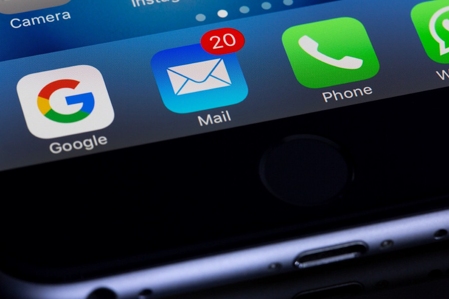 Iphone home screen and apps