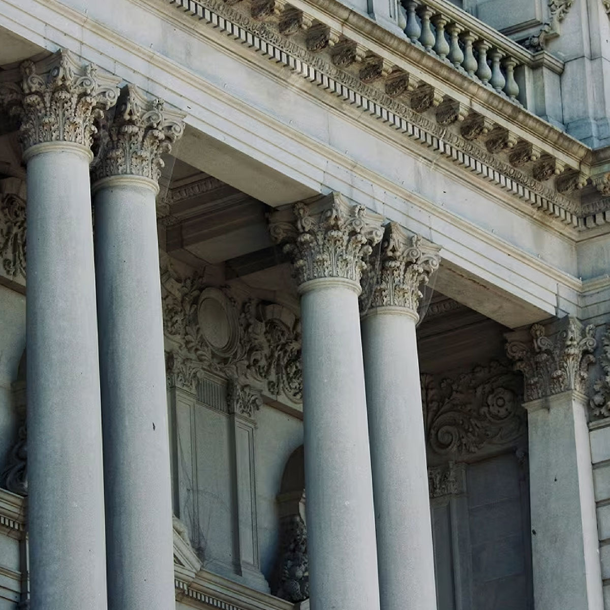 -WHITEPAPER- The Cost of Too Many Tools Why Government Should Contract Once