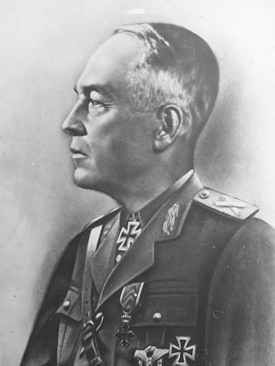 Polish State Treasury, Public domain, via Wikimedia Commons Ion Antonescu