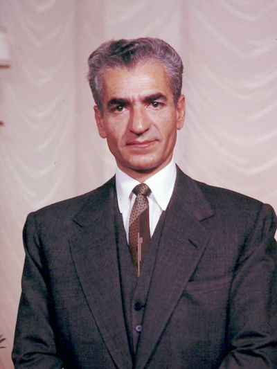 Modesikuwasi, CC BY-SA 4.0 <https://creativecommons.org/licenses/by-sa/4.0>, via Wikimedia Commons Mohammad Reza Pahlavi