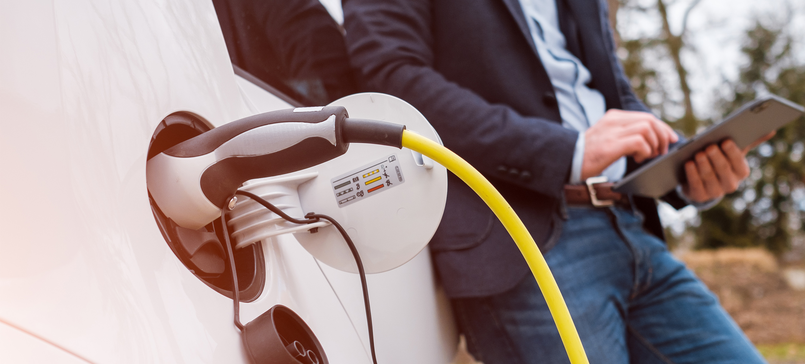 How Long Does It Take to Charge an EV? Rhythm Energy Blog