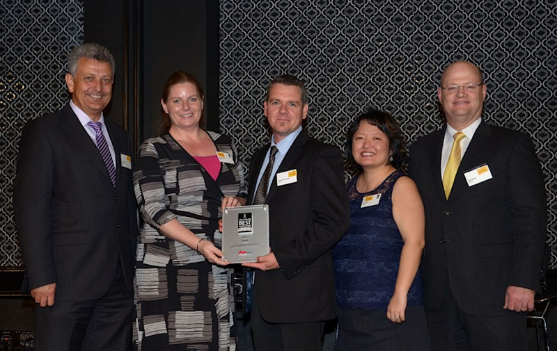 DDLS receiving award