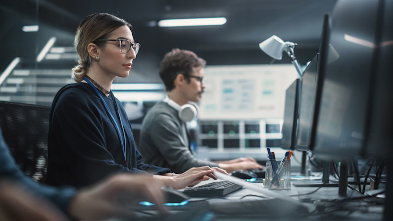 We talk about AI adoption challenges, the need to upskill in cloud computing and available AWS Training Courses