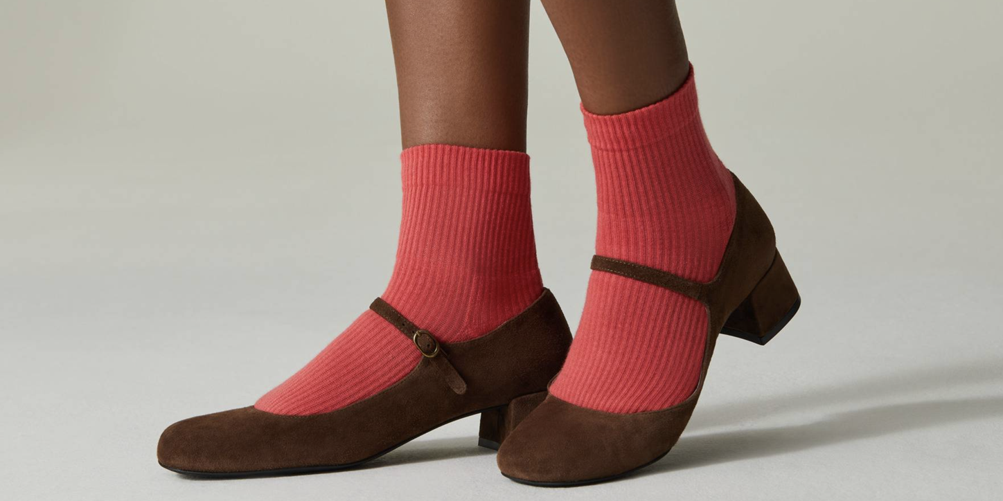 Bombas on X: Don't call it a comeback: Gripper Slippers are back in stock.  After selling out at lightning speed, our super-cozy-slipper-sock-hybrid  has returned in new colors. On second thought: do call