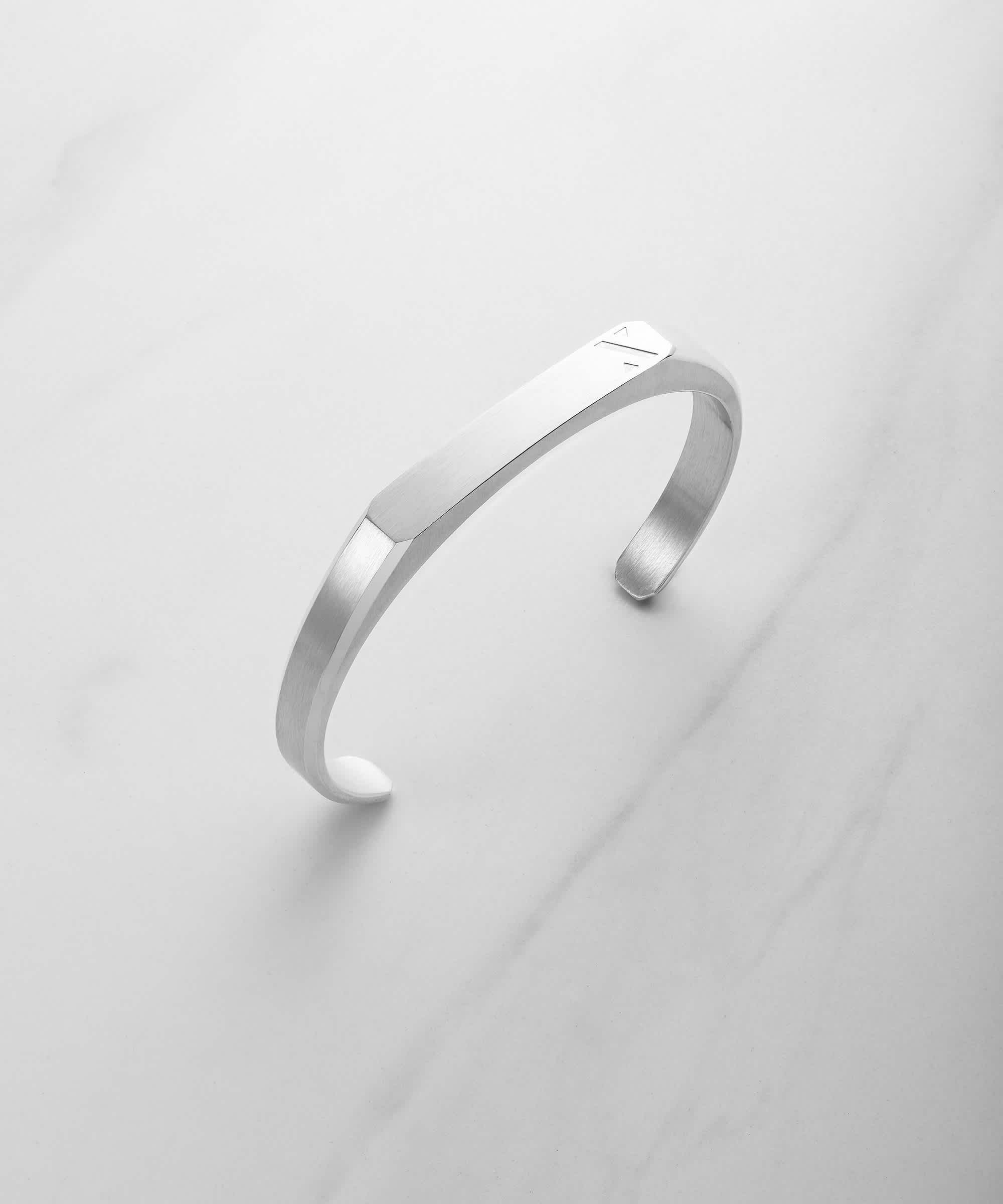 Modern Design - Ace Cuff Silver