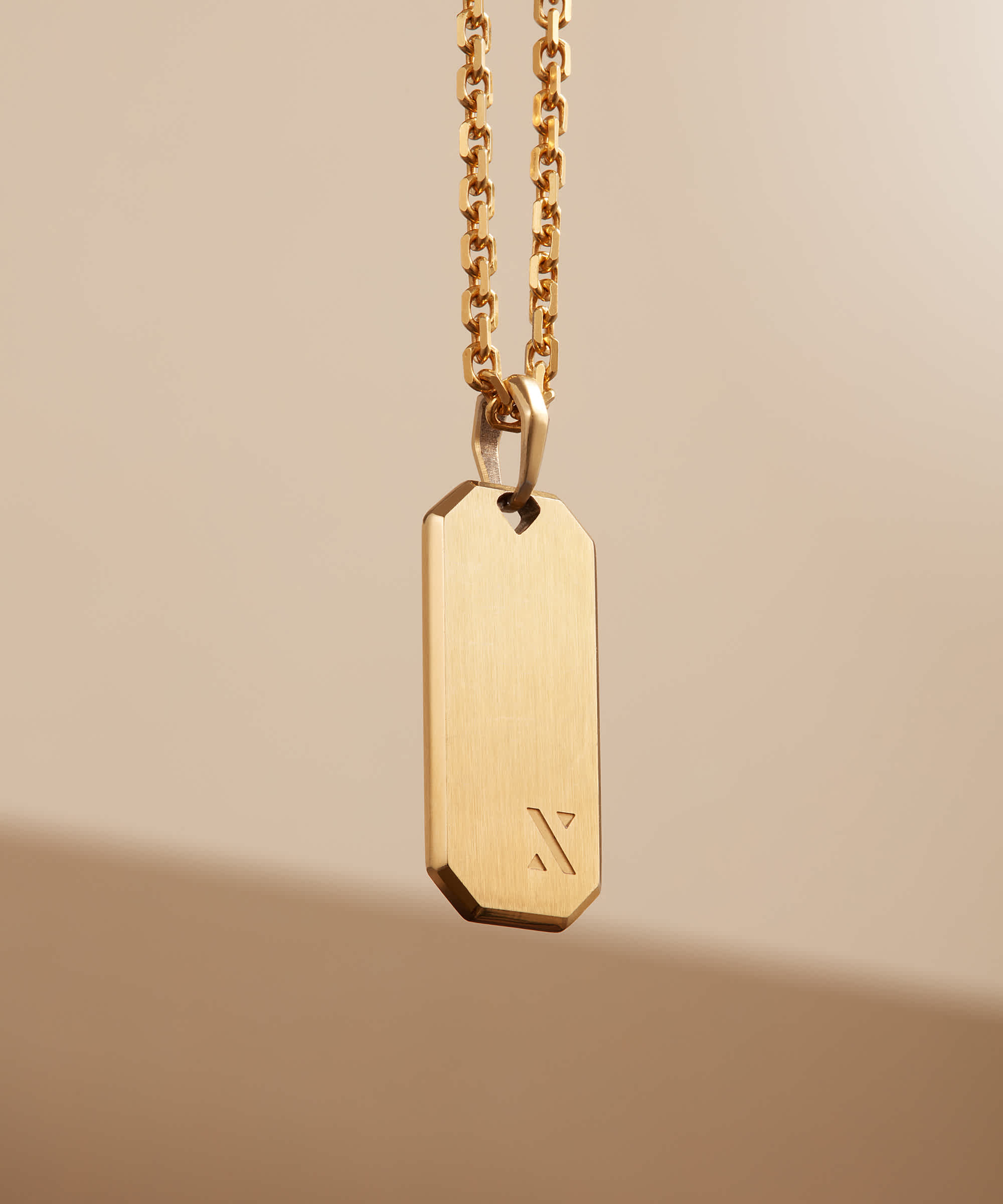 CHOOSE YOUR CHAIN - Beverly Pendant Gold